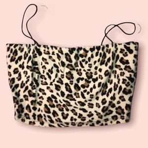 Leopard print spaghetti strap crop tank